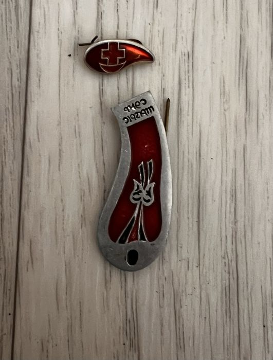 Старый грузинский эмалевый значок