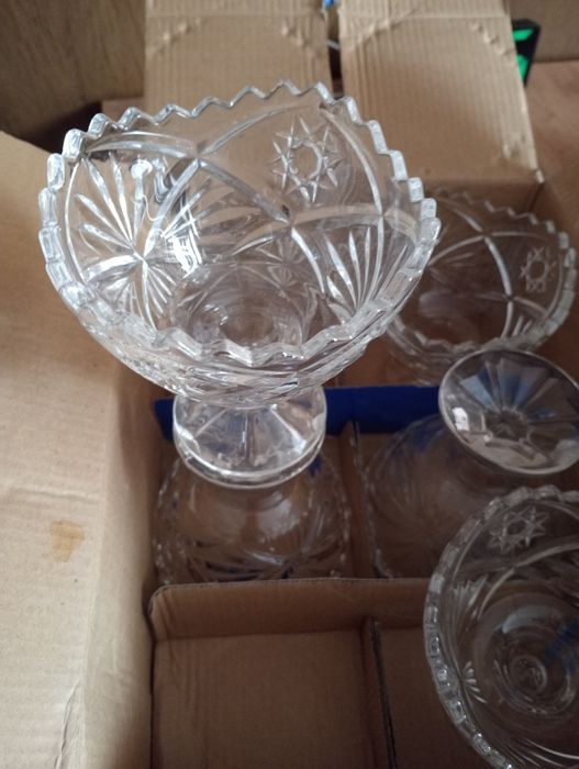 Вазочки хрустальные