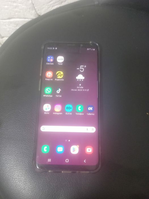 Продам телефон самсунгs9+