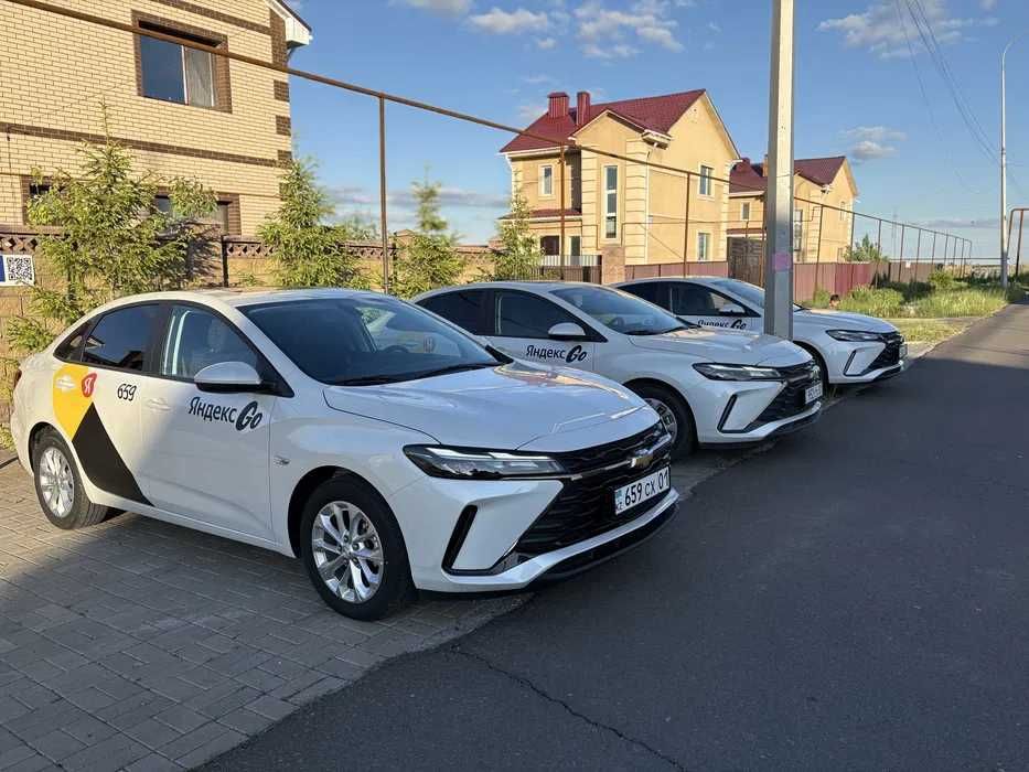 Аренда авто без водителя CHANGAN X5 PLUS, EADO, GEELY EMGRAND, MONZA