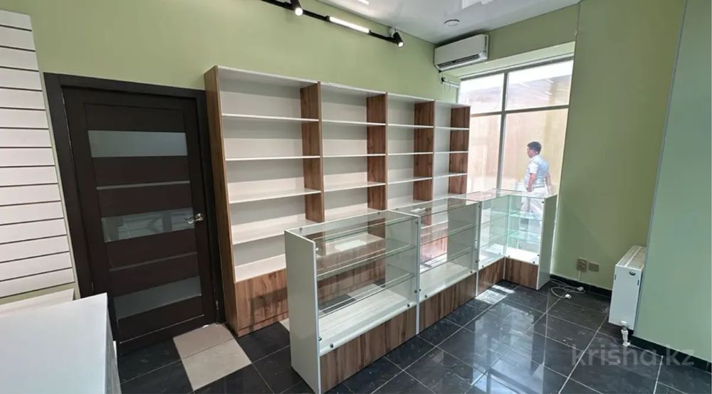 Продается готовая мебель для магазина косметики, парфюмерии итд Астана
