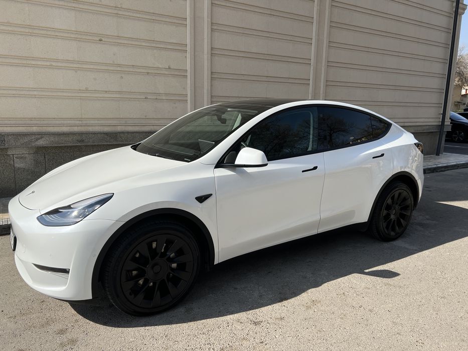 Тесла Y Dual Motor Longe Range 82kwh 4AWD 2022год / 23000км Американка
