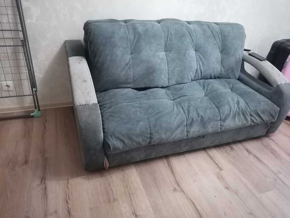 Отдам диван бесплатно