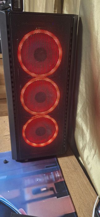 Custom гейминг копютър