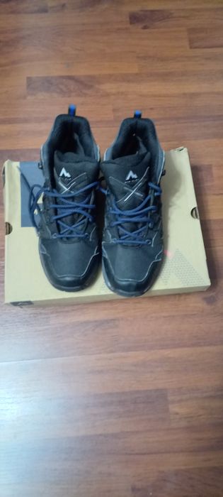 Bocanci impermeabile Intersport