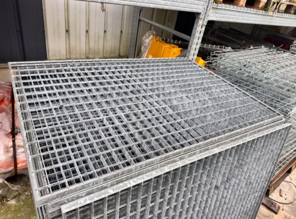 Grătare metalice galvanizate