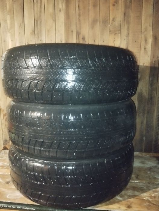 Продам Шины всесезонка