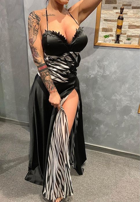 Рокля елегантна, повод , абитуриентски, официална