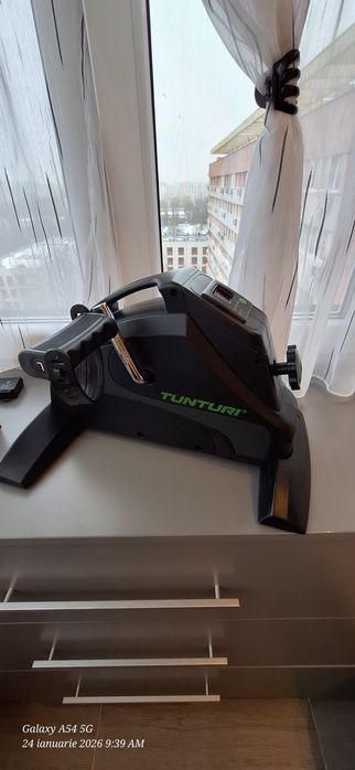 Mini bicicleta Tunturi Cardio Fit M30,volanta 2kg