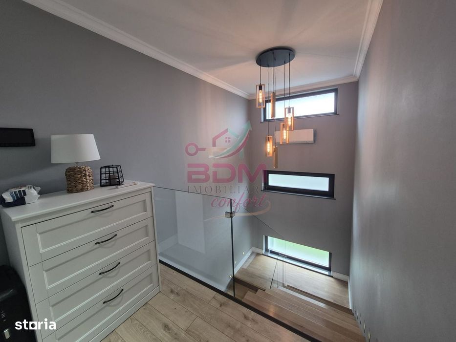 Vila moderna cu 4 camere I 220 mp I 750 mp teren I zona centrala