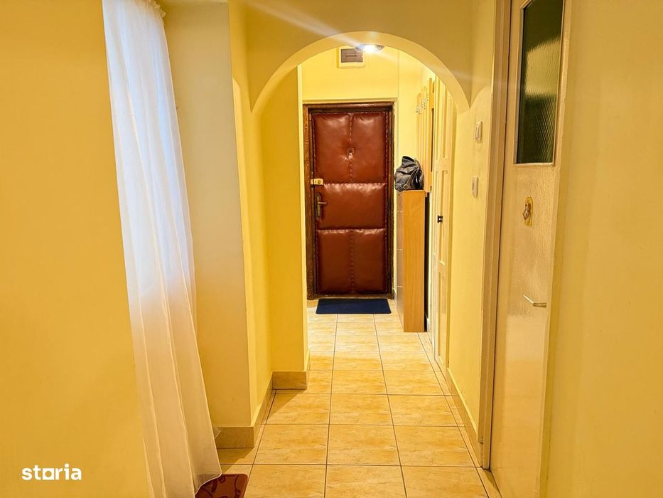 Inchiriere apartament 2 camere, mobilat, Targoviste, Centru Vechi