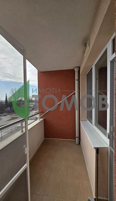 Дава се под наем Тристаен апартамент в Стара Загора, Казански - 96 кв.м за 548.25 € - Снимка #9