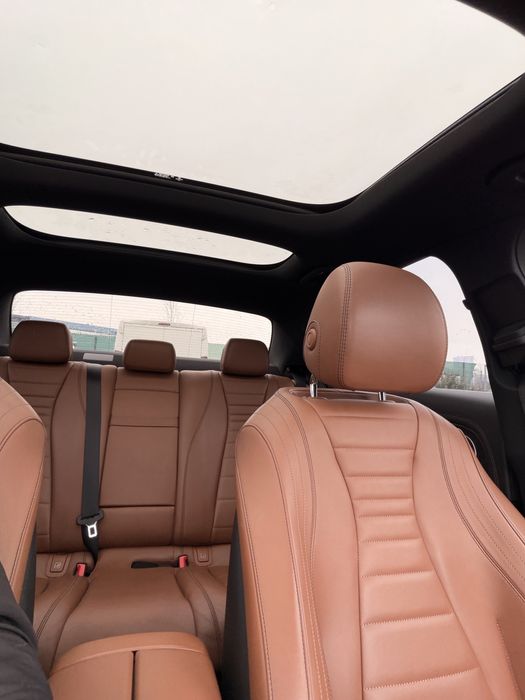 Mercedes - Benz E220d AMG panoramic