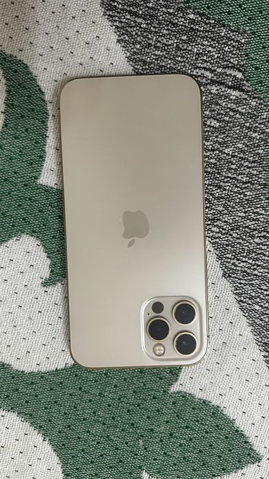 Iphone 12 pro.