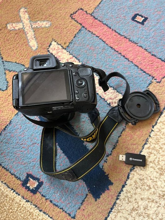 Фотоаппарат профессиональный