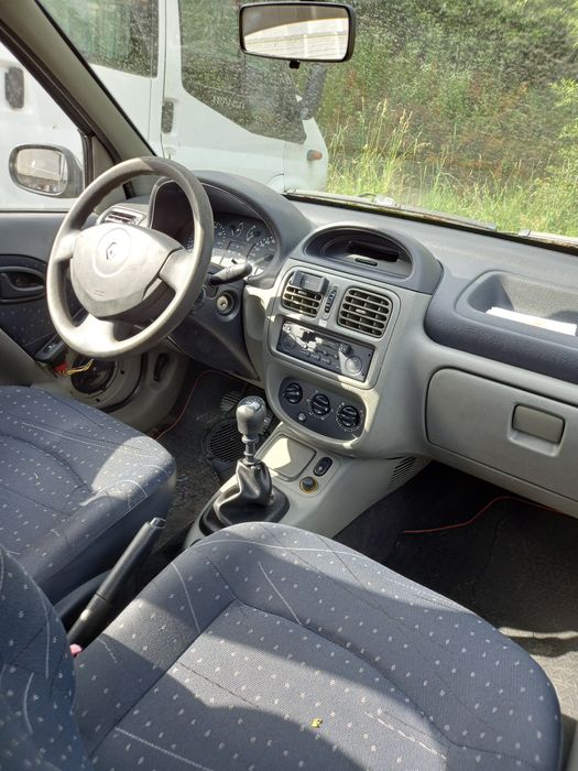 RENAULT Clio 2003 — imagine 5