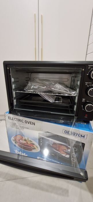 Продам печь электрическую