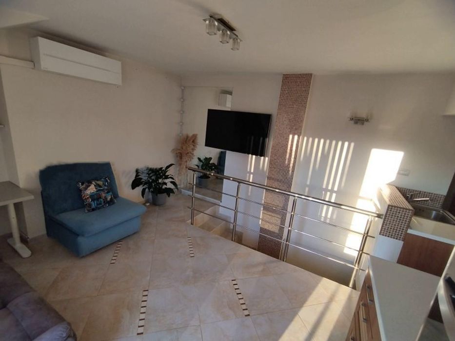 Дава се под наем Двустаен апартамент в София, Хладилника - 60 кв.м за 680 € - Снимка #2