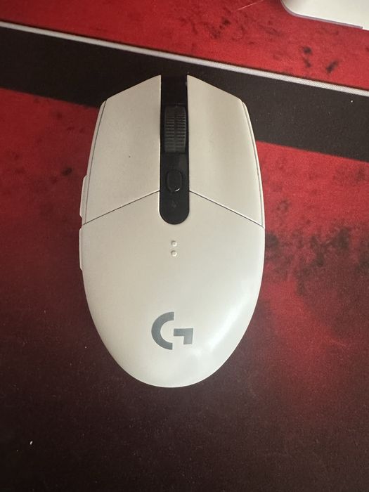 Беспроводная мышка Logitech g304