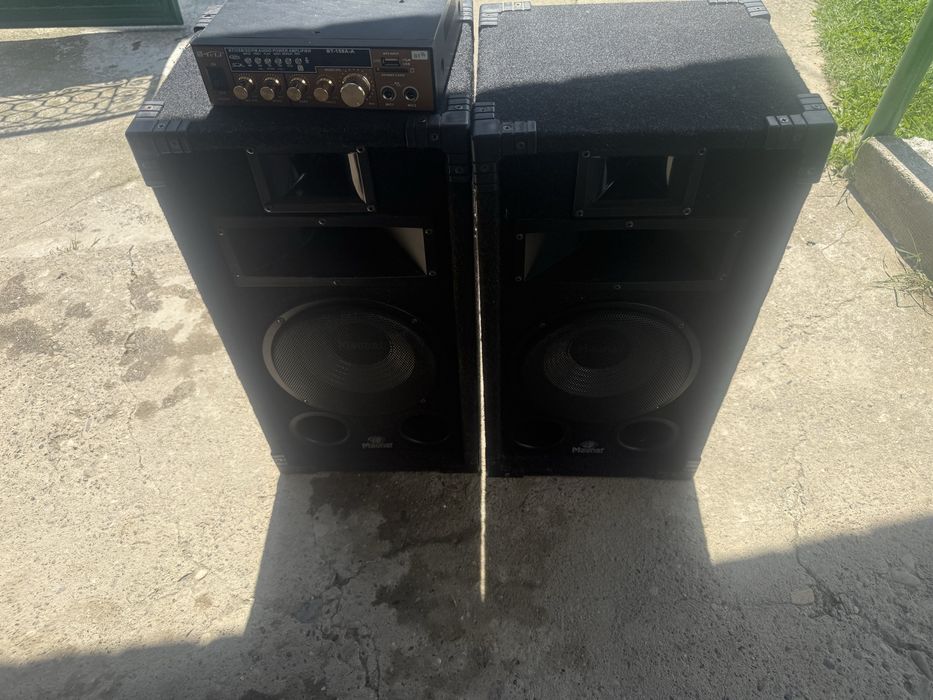 Vand boxe conectare prin bt sau stic , card  400lei