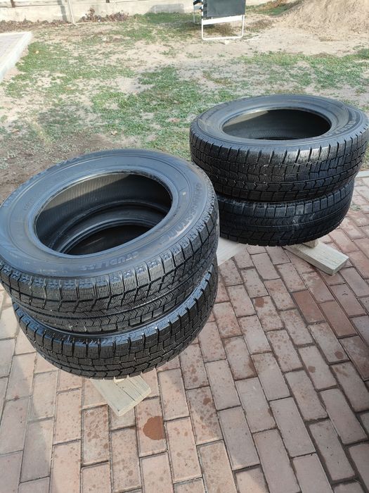 205/65/16 Bridgestone, Dunlop