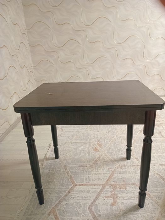 Стол раздвижной,