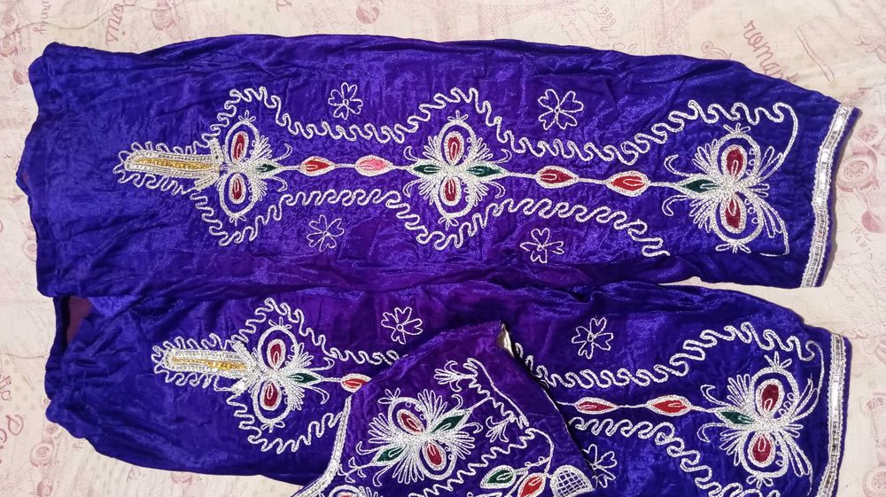 Турска носия.Внос от Турция голям размер.