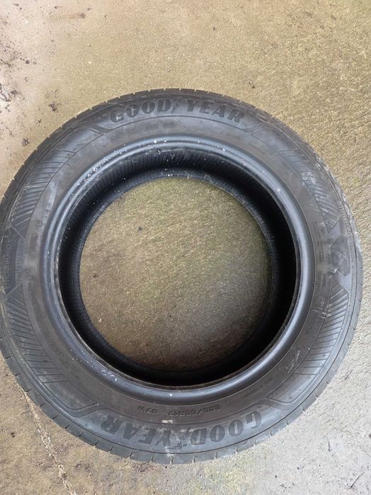 225 55 17 Goodyear Летни