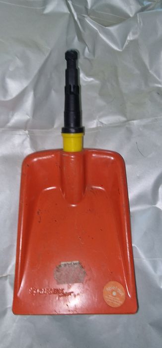 Gardena lopata Fiskars biliard