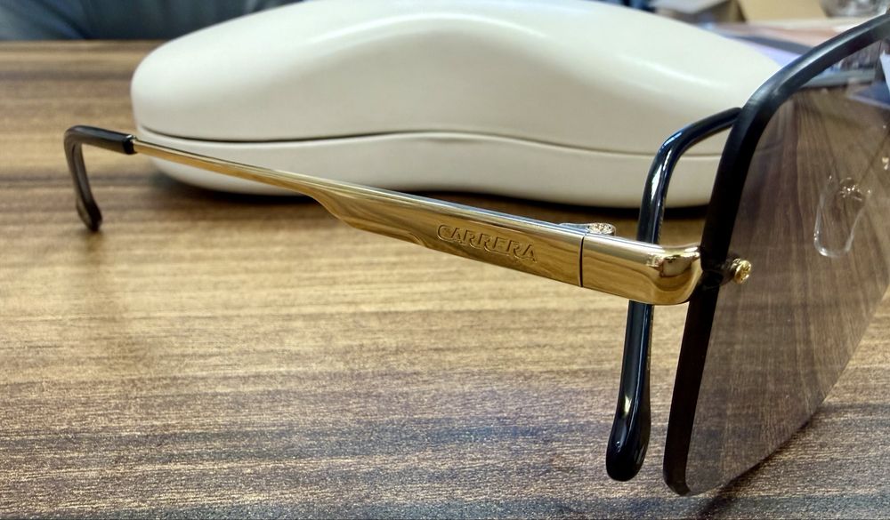Слънчеви очила CARRERA