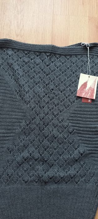 Pulover dama M ,nou,cu eticheta