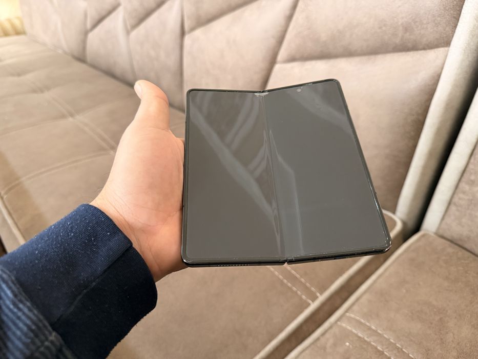 Samsung fold 4, 512 GB! Холати яхши, азгина охиригача очилмиди.