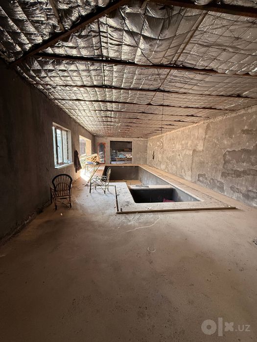 6 sotixli dacha sotiladi 80% bitgan 5 ta yotoqxona, basseyn va sauna