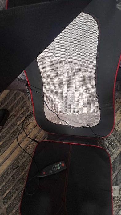 Функционален масажор за врат и гръб