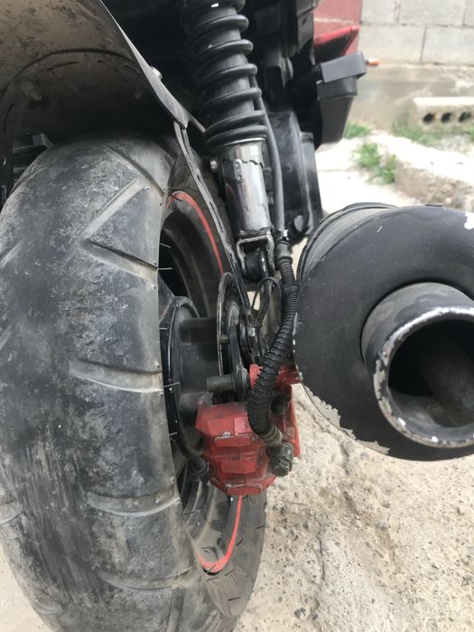 Продам скутер RU8