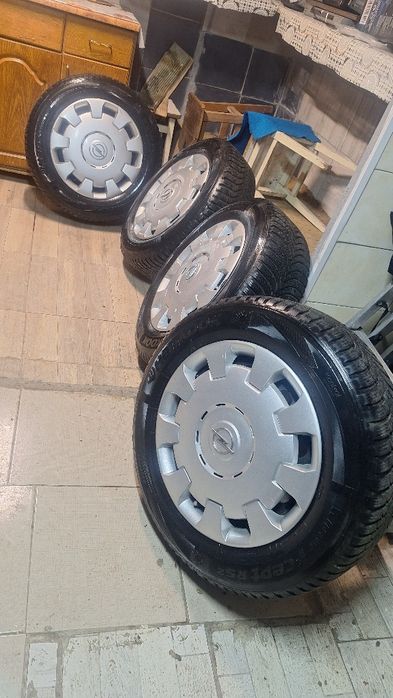 Vând jante de treabă