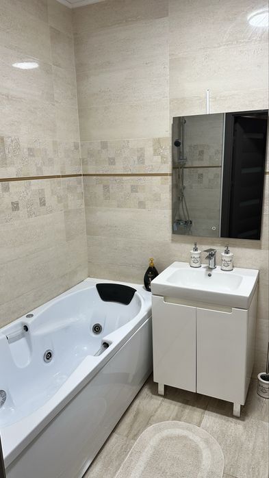 Dau in chirie apartament