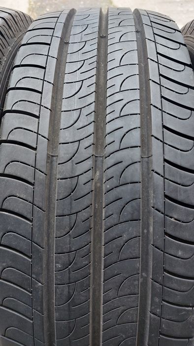 Гуми за Бус 215/65/16 C Goodyear Efficient Grip Cargo 4 броя