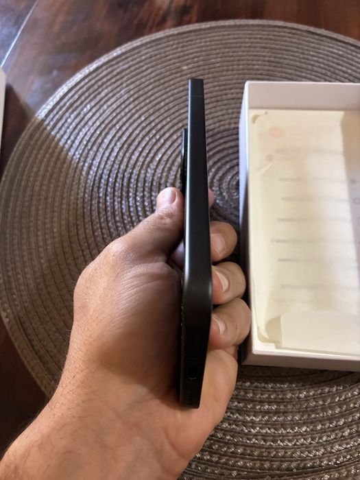 Xiaomi 15T Pro 12/512 GB – Отлично състояние – Гаранция