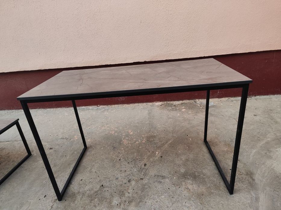 Loft kompyuter stollari