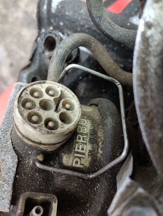 Карбюратор на mercedes 102 двигатель