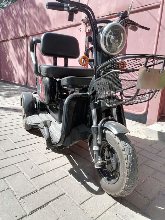 Электроскутер 3 колесный