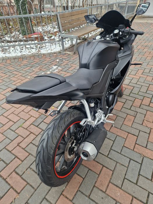Yamaha yzf r125 A1
