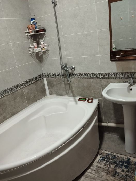 Uy sotiladi. 2xona 4etaj ZGG firma yangi dom