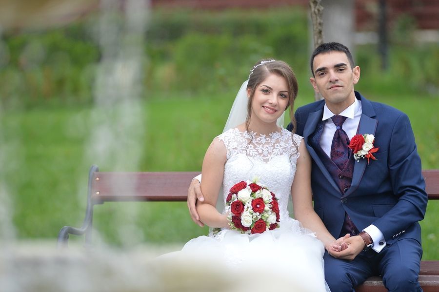 Filmari  Foto nunti Botez - Servicii Profesionale Fotograf Cameraman