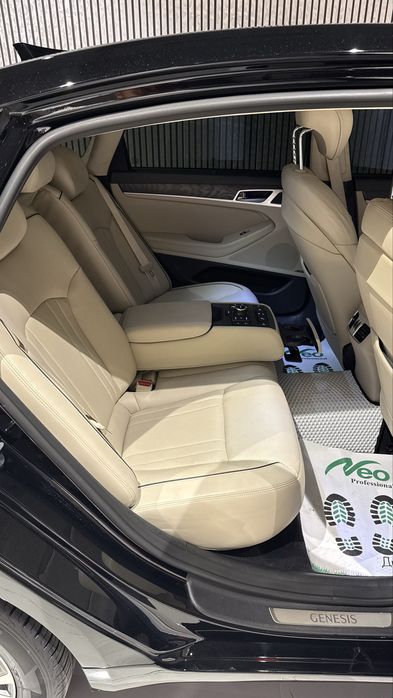 Genesis G80 full