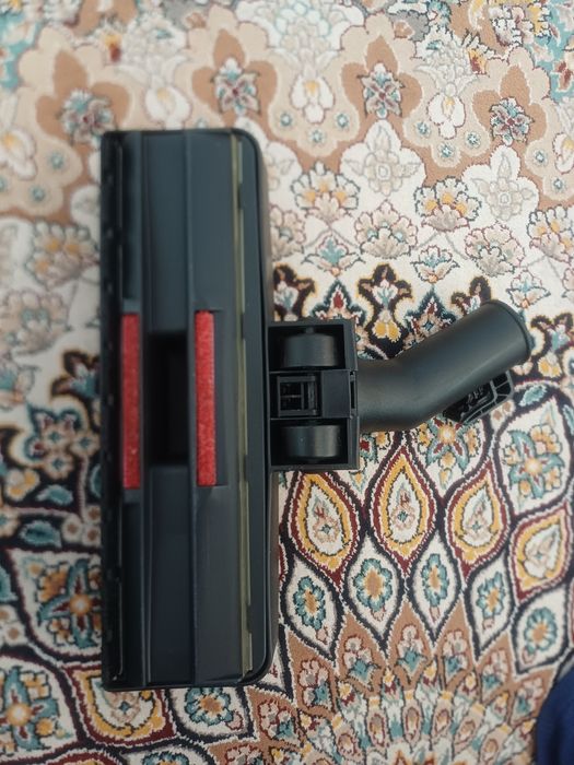 Продаю Щётку от пылесоса Самсунг.