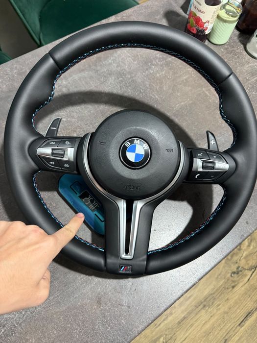 Volan bmw negru arguntiu f10