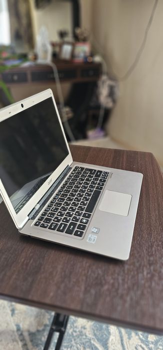 Ультрабук Acer, 13.3 HD