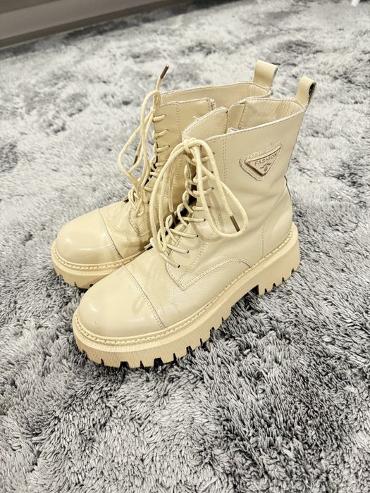 Продам ботинки Астана